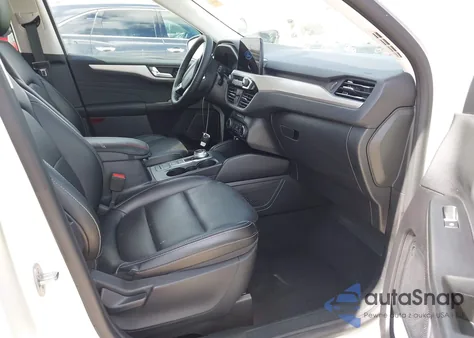 2022 Ford Escape Sel z USA, uszkodzony, nr VIN 1FMCU0H62NUB94083